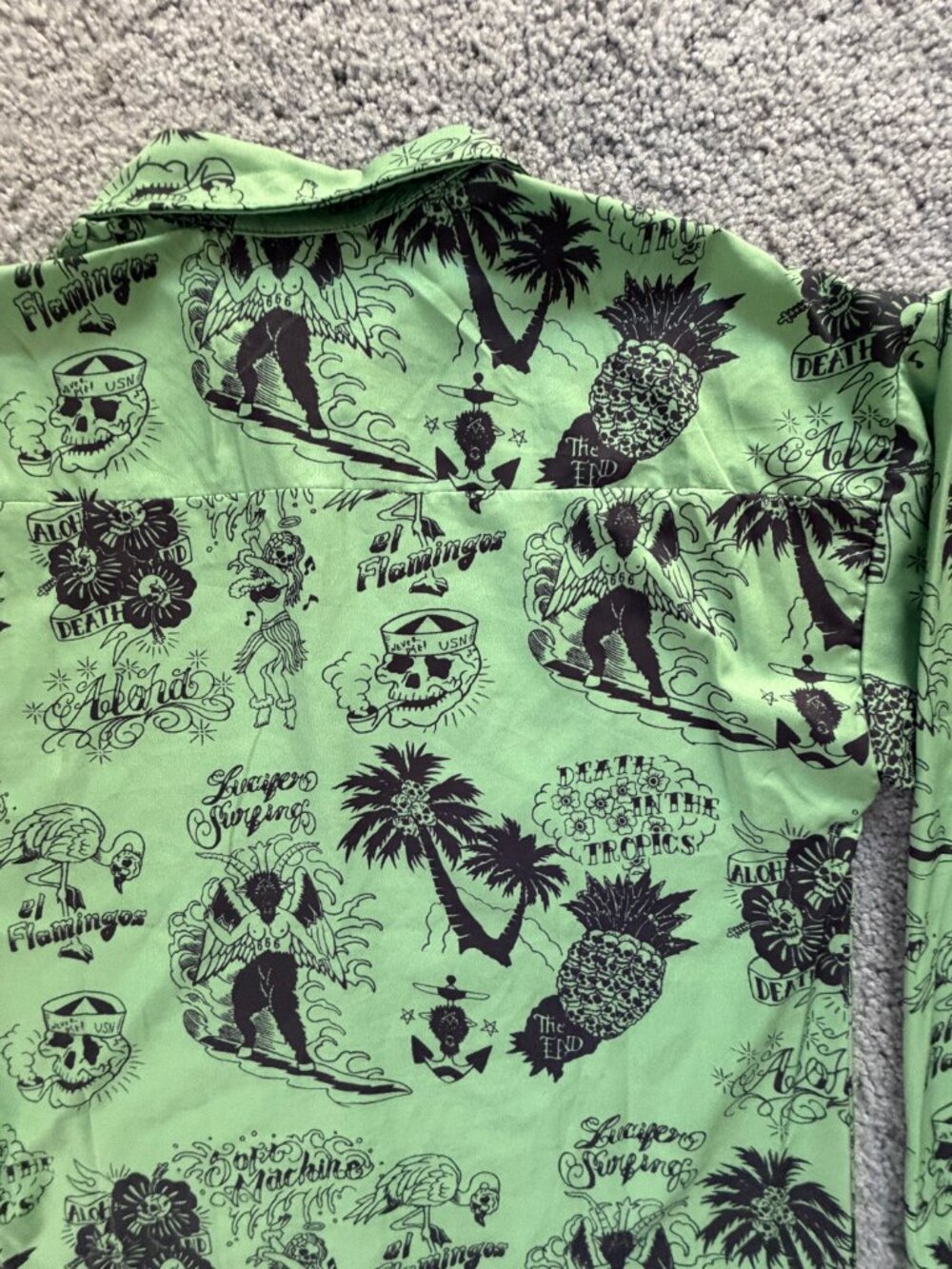 RFAUSNTIY Green Tattoo Print Lucifer Surfing Hawaiian Shirt Sz M 3/4 Sleeve -EUC - Picture 8 of 11